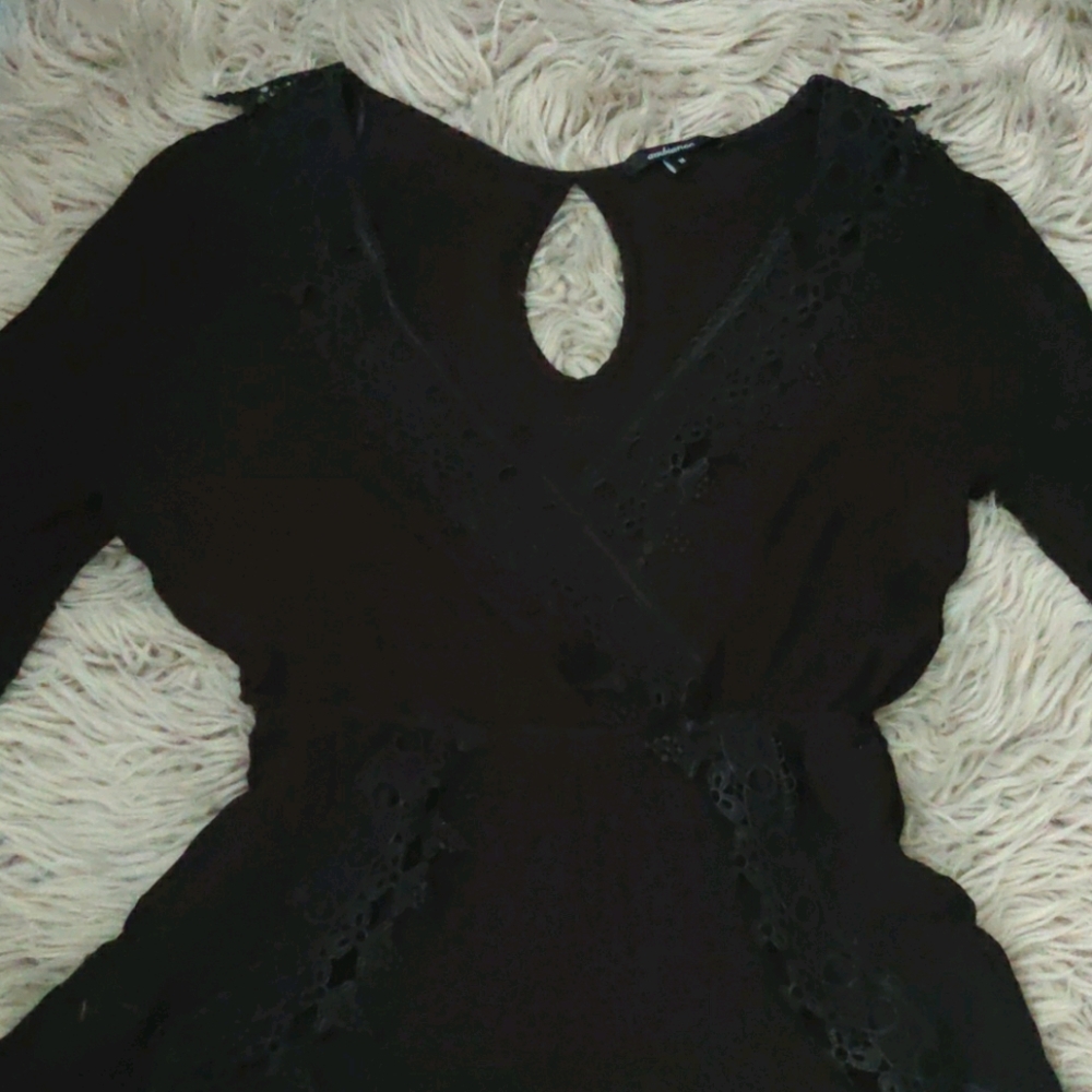 Beautiful Romper - Picture 2 of 4